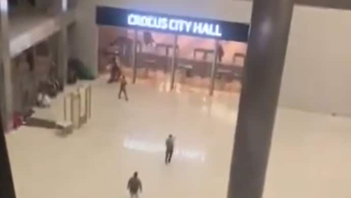 russia attack mall