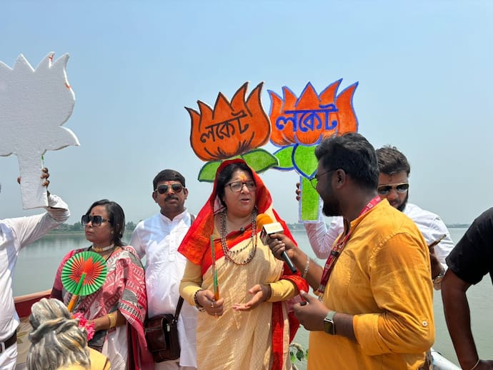 Hooghly BJP candidate Locket Chatterjee brought touch of Bengaliana to election campaign on bengali new year  bsm