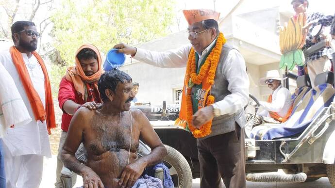 Bankura BJP candidate Subhash Sarkar got involved in controversy during Lok Sabha election campaign bsm
