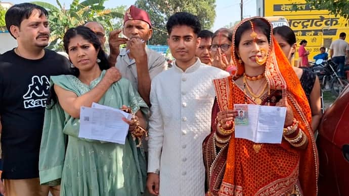 Uttarakhand-Lok-Sabha-Election-2024-bride-groom-cast-vote-in-nainital