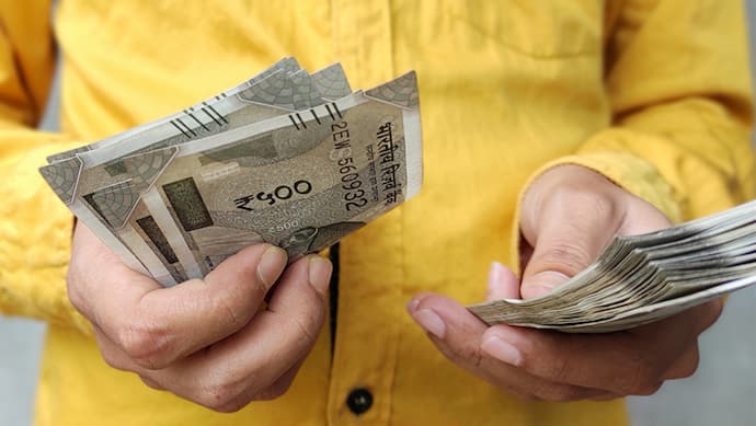 Central government employees salary hike
