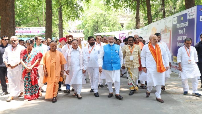 Narendra Modi files nomination from Varanasi