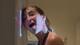 Viral Video: महिला को उबासी लेना पड़ा महंगा, हुआ कुछ ऐसा कि मुंह रह गया खुला का खुला