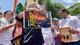 MLA ने विरोध प्रदर्शन के दौरान गलती से फाड़ दी डॉ आंबेडकर की तस्वीर, फिर मांगी माफी