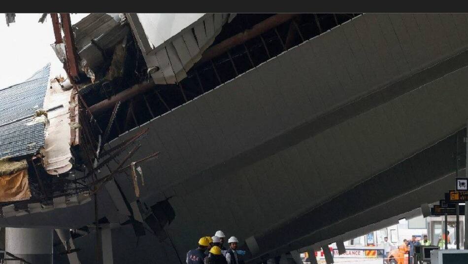 delhi airport roof collapse 