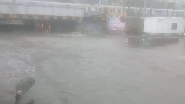 Andheri subway flooded