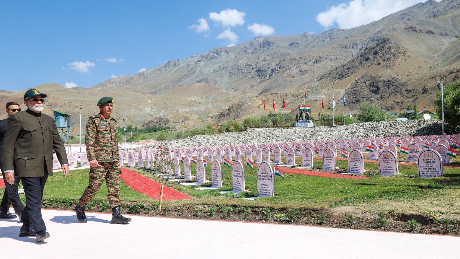 PM Modi In Kargil says Pakistan Has not Learned Anything From History bsm