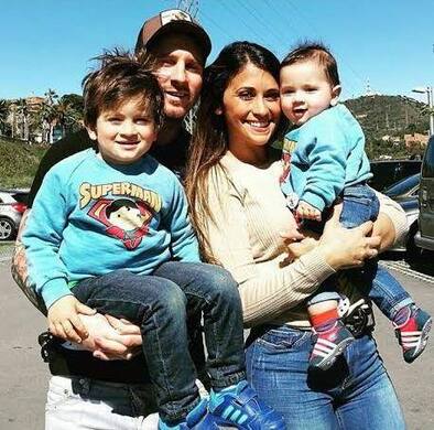 Messi family pic