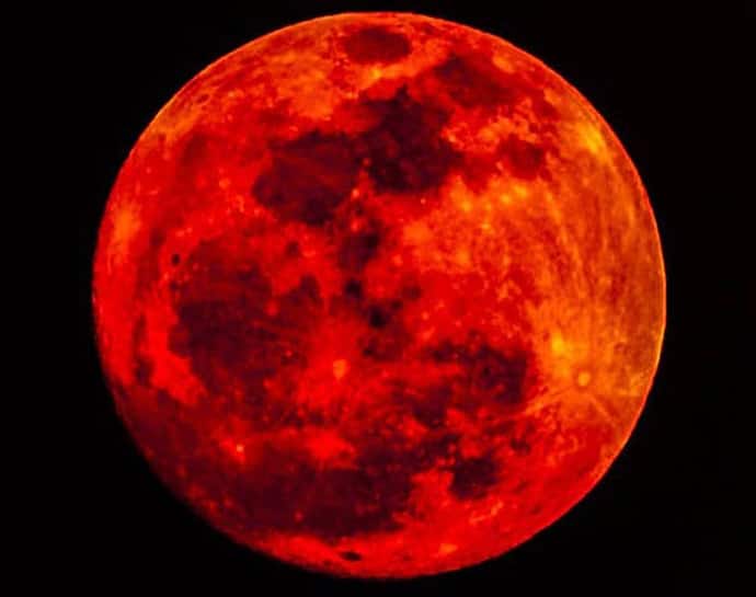 Blood Moon 2022: बेहतरीन फोटोग्राफी के लिए फॉलो करें ये 10 टिप्स, Time Lapse वीडियो भी करें ट्राई